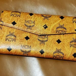 MCM 70s Tri-fold Wallet